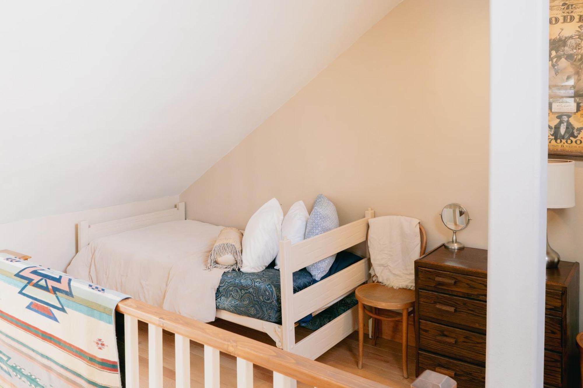First Deadwood Cottages Экстерьер фото